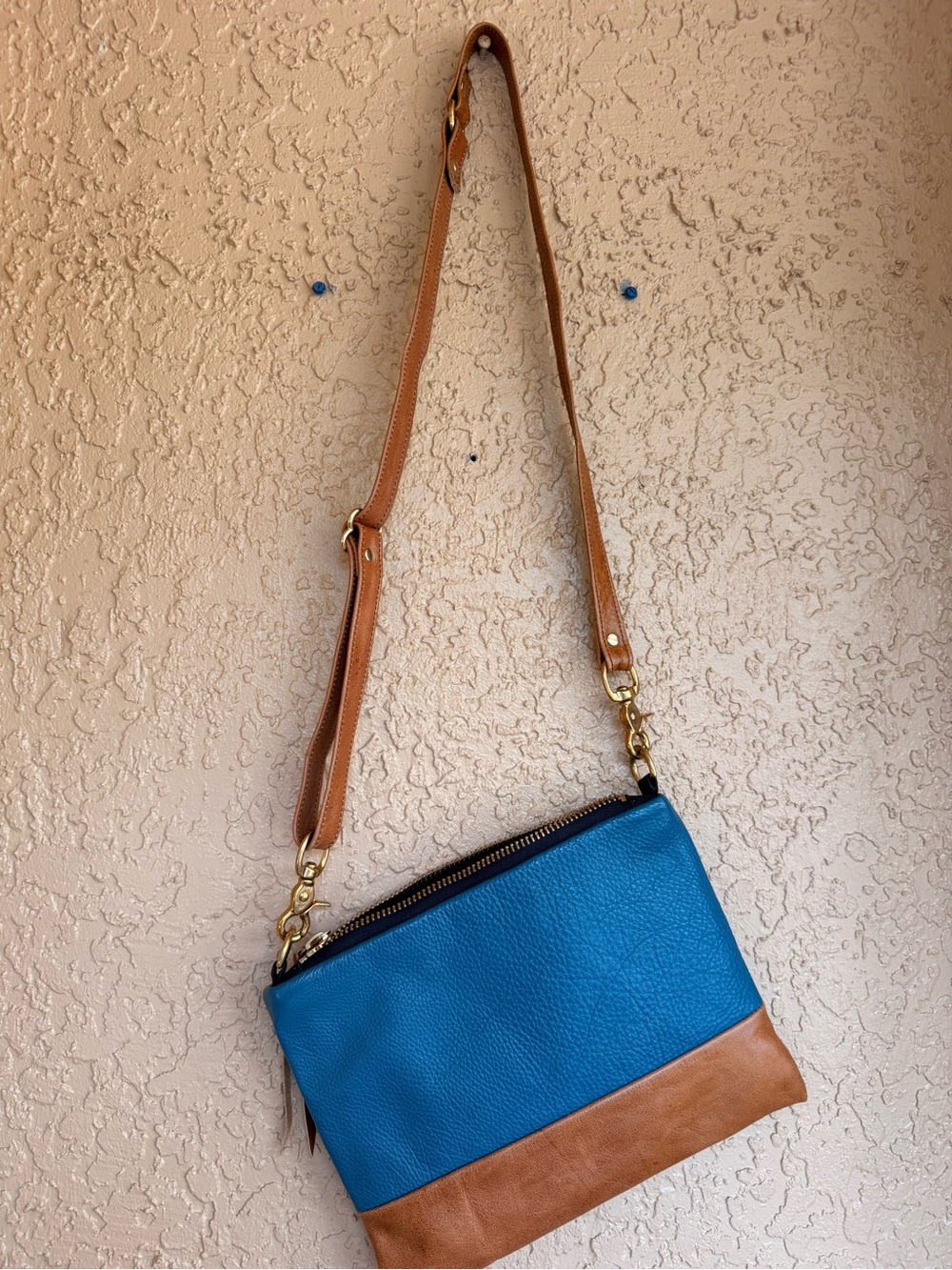 Rais Case Leather Crossbody in VGUC